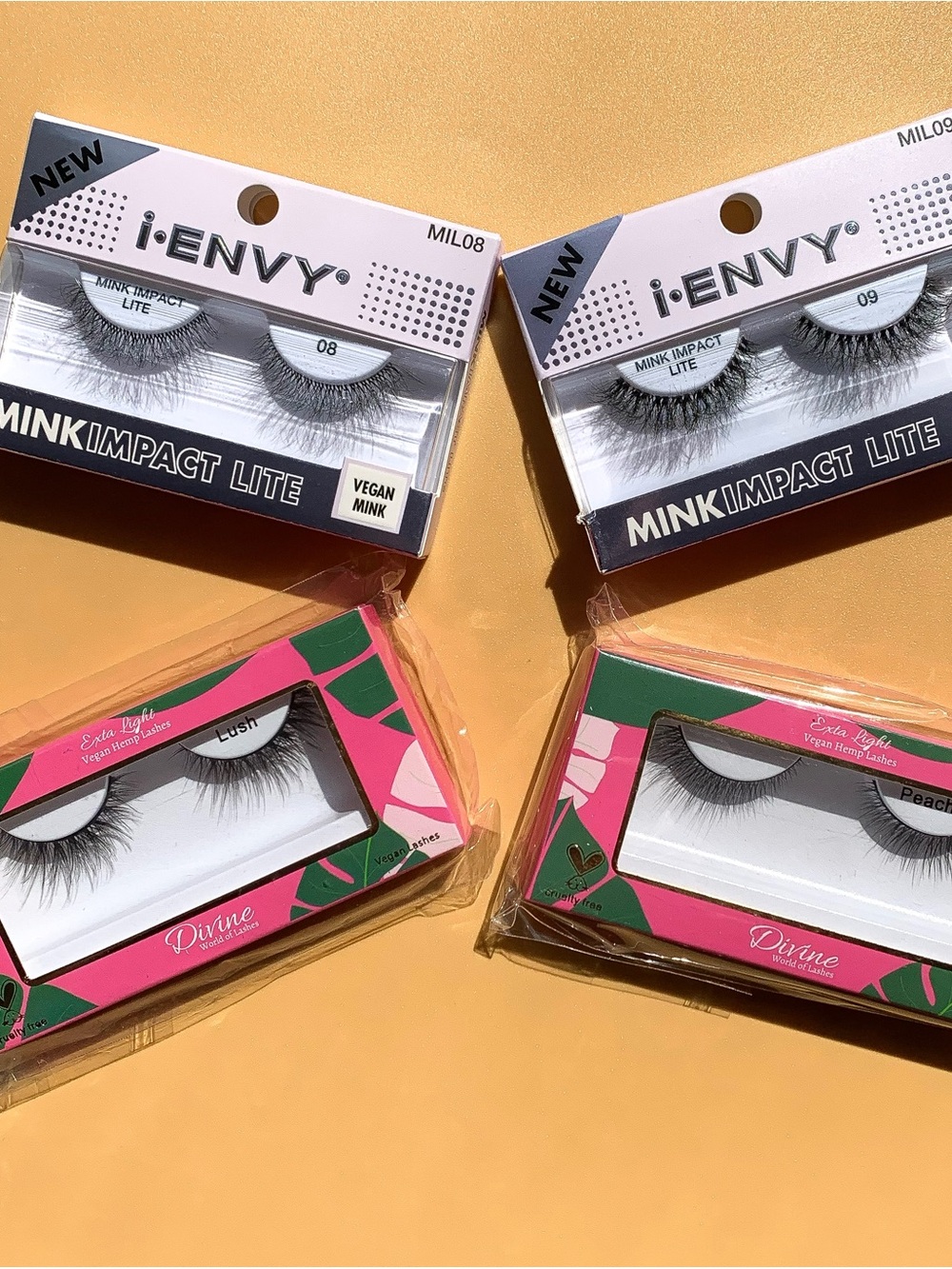 Assorted Lashes Bundle - Picture 4 of 4